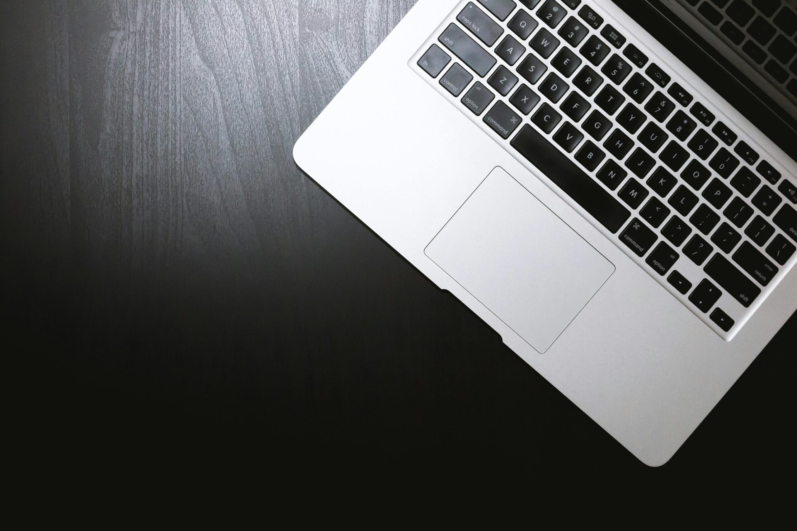 Der ultimative Digital Marketing Masterplan für Unternehmen 2 Apple Macbook