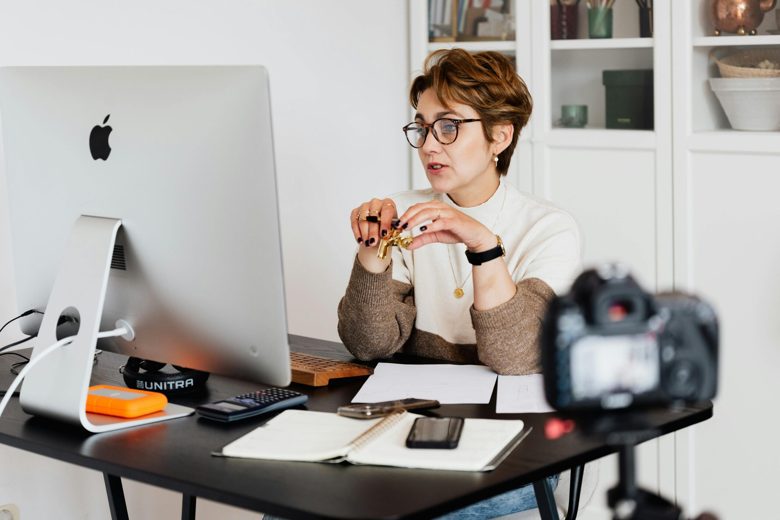 Effektives digitales Marketing für Online-Geschäfte 2 Kostenloses Stock Foto zu arbeitsplatz, ausbildung, beratung