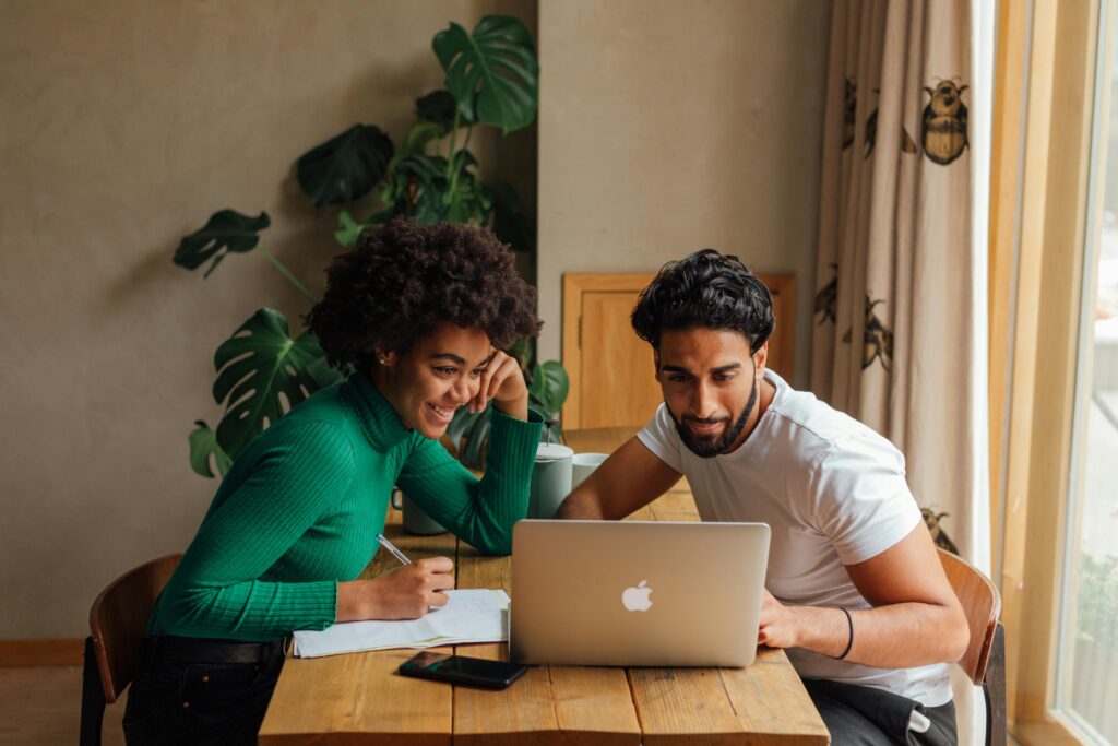 Online Geld verdienen ohne Investition: 5 effektive Wege 2 Online Geld verdienen ohne Investition: 5 effektive Wege 2