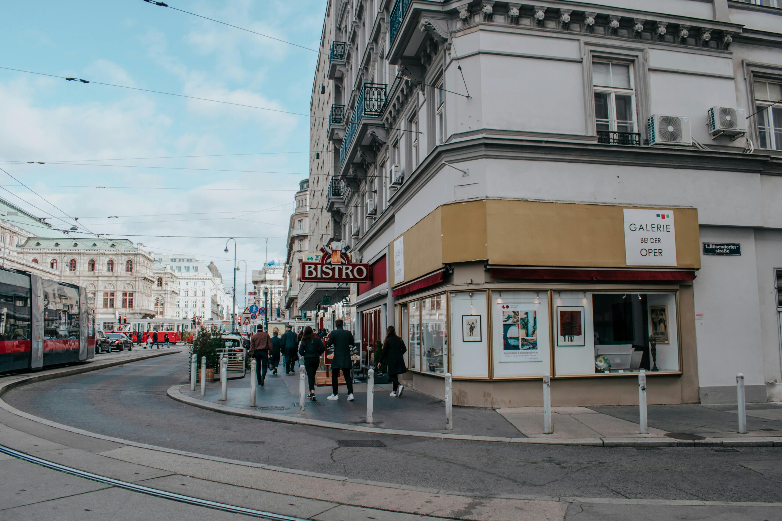 Erfolgreich im Affiliate Marketing: Strategien & Tipps 2 Kostenloses Stock Foto zu alltag, architektur, beschilderungen